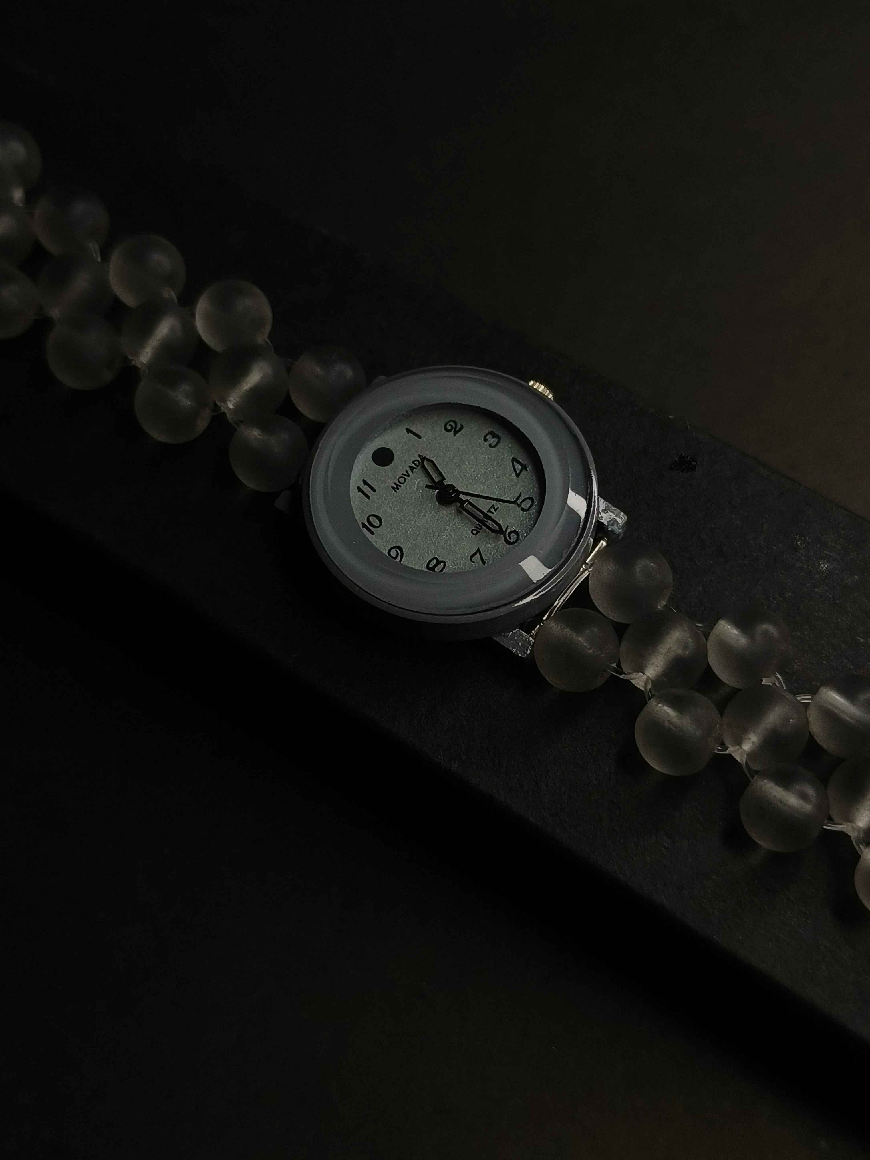 Smoke Pearl – Beaded Elegance Wristwatch