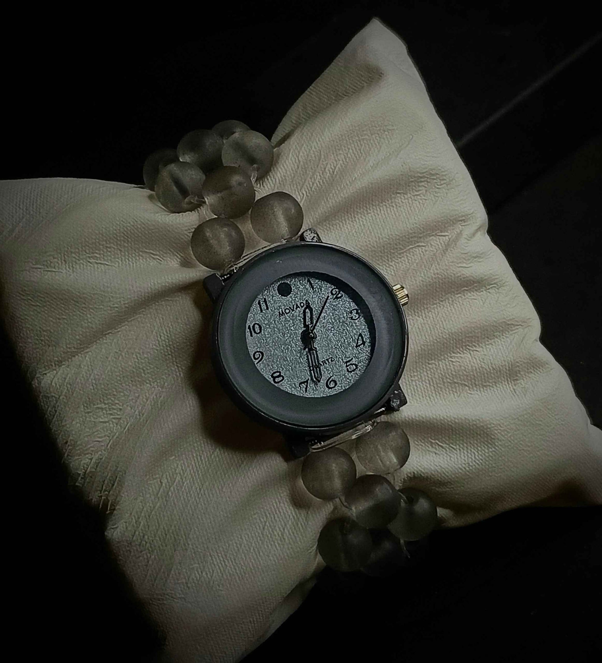 Smoke Pearl – Beaded Elegance Wristwatch